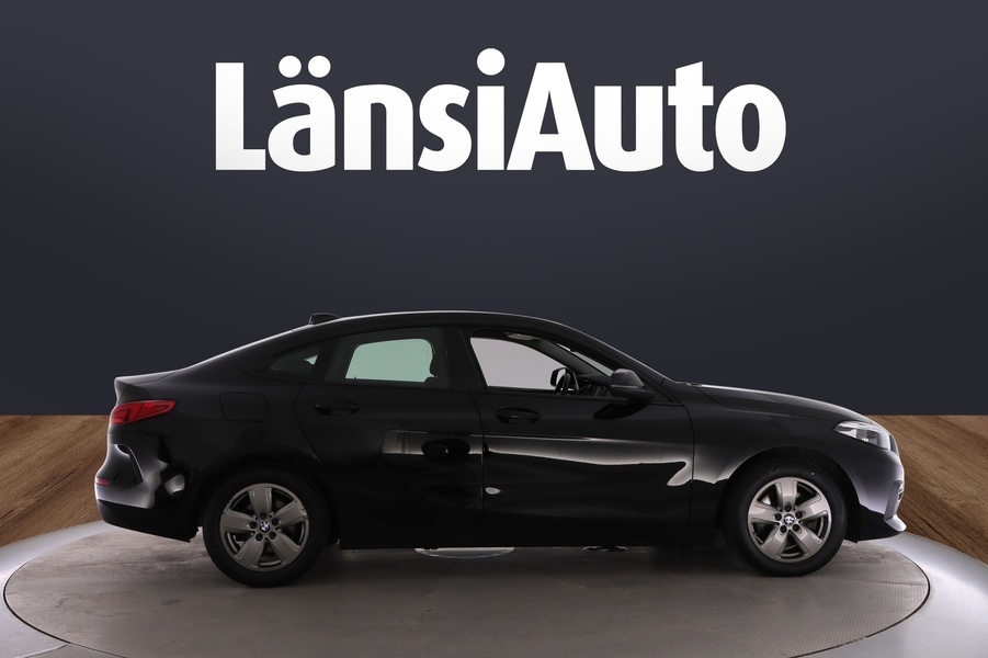 BMW 218 vaihtoauto
