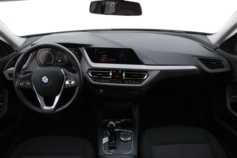 BMW 218 vaihtoauto