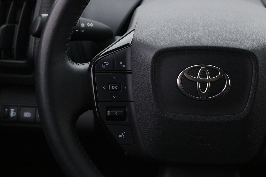 Toyota bZ4X vaihtoauto