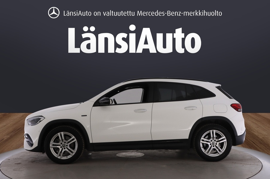 Mercedes-Benz GLA vaihtoauto