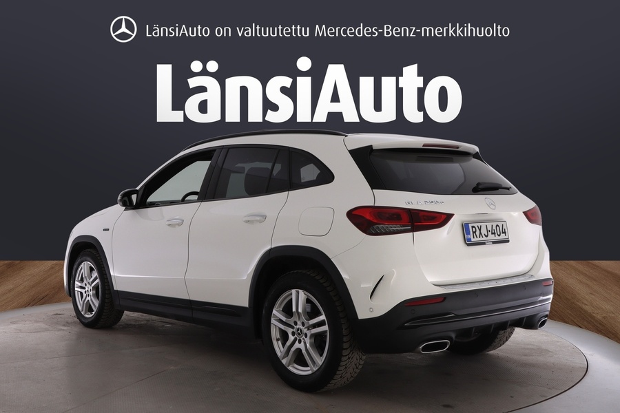 Mercedes-Benz GLA vaihtoauto