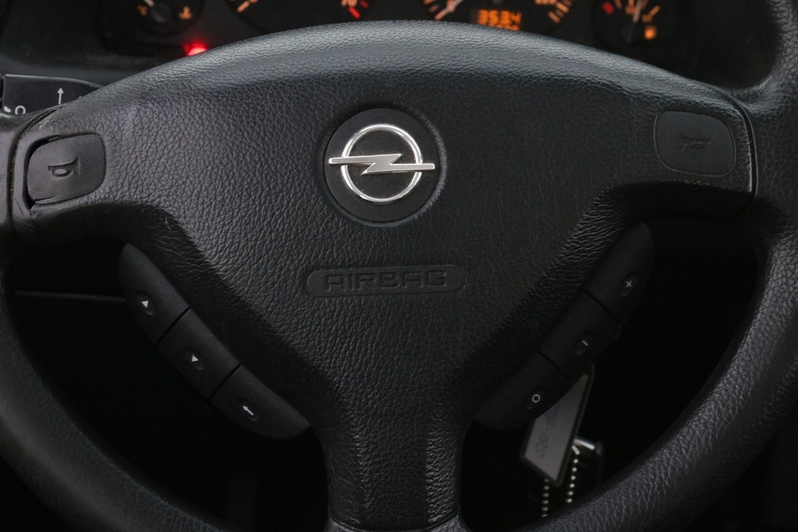 Opel Zafira vaihtoauto