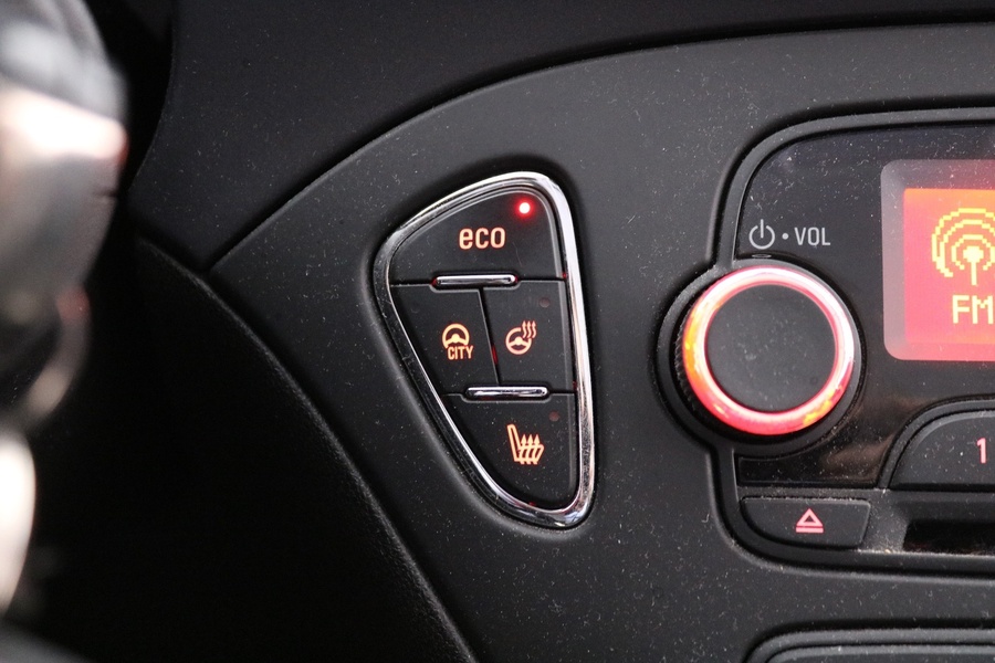 Opel Corsa vaihtoauto