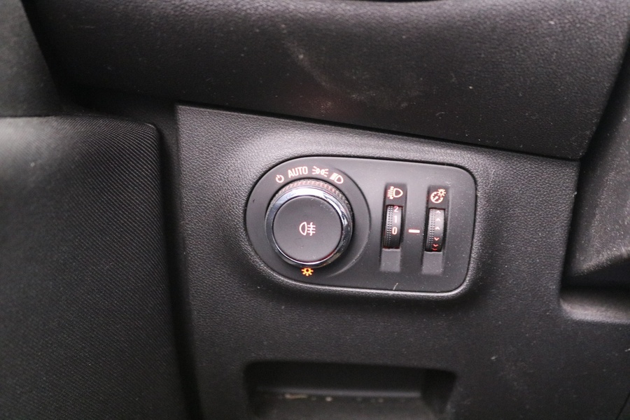 Opel Corsa vaihtoauto