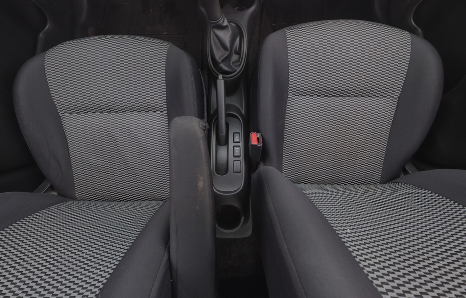 Nissan Micra vaihtoauto