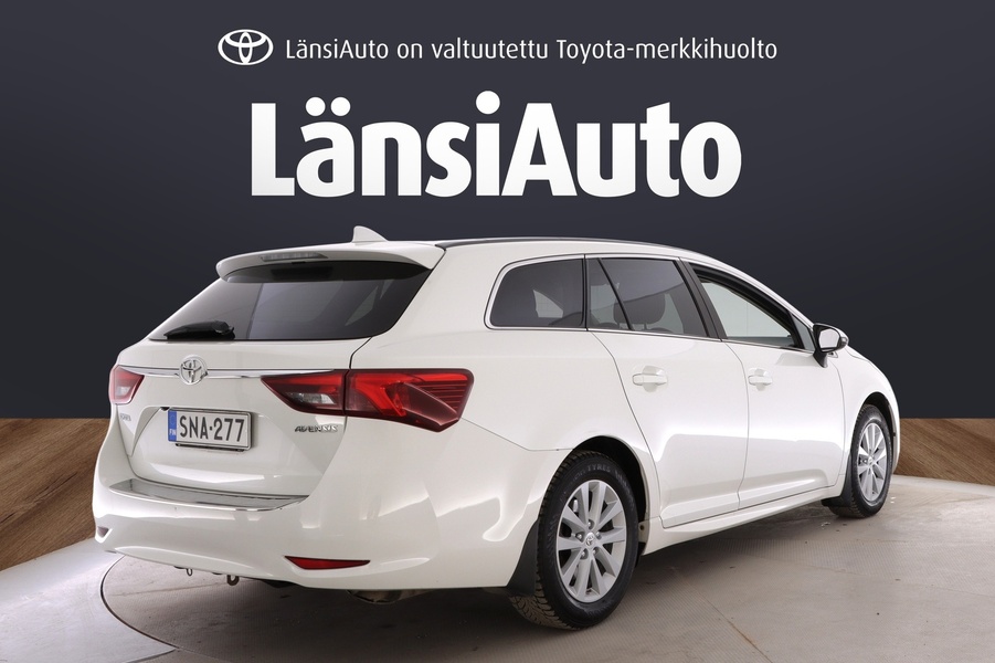 Toyota Avensis vaihtoauto