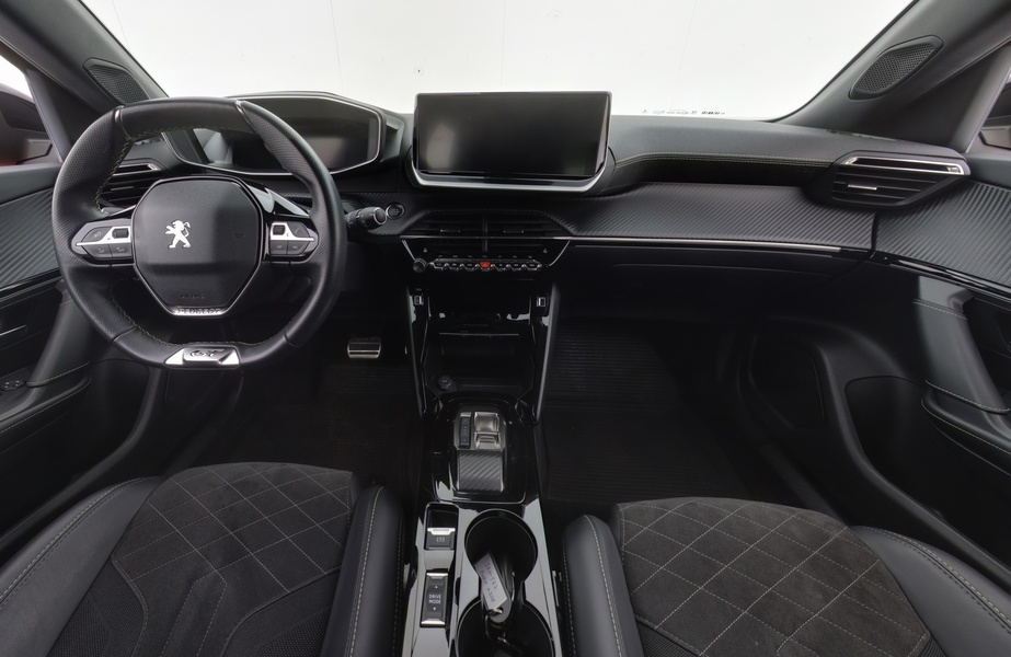 Peugeot e-2008 vaihtoauto