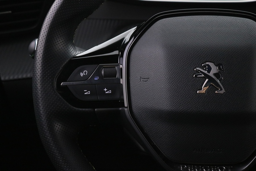 Peugeot e-2008 vaihtoauto