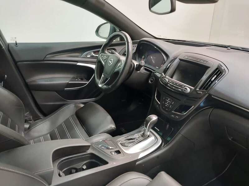 Opel Insignia vaihtoauto