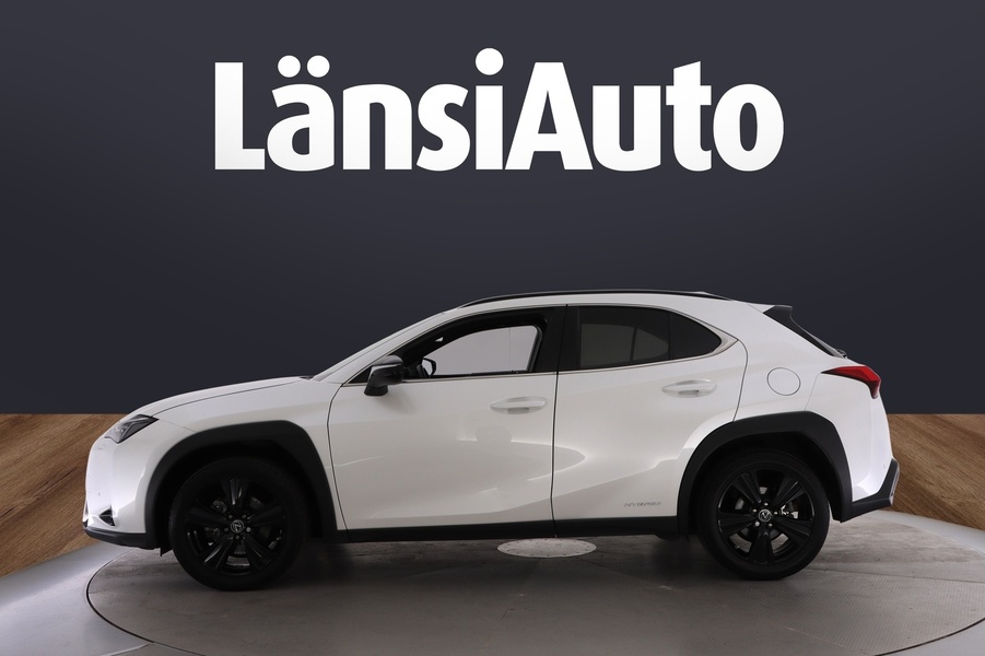 Lexus UX vaihtoauto