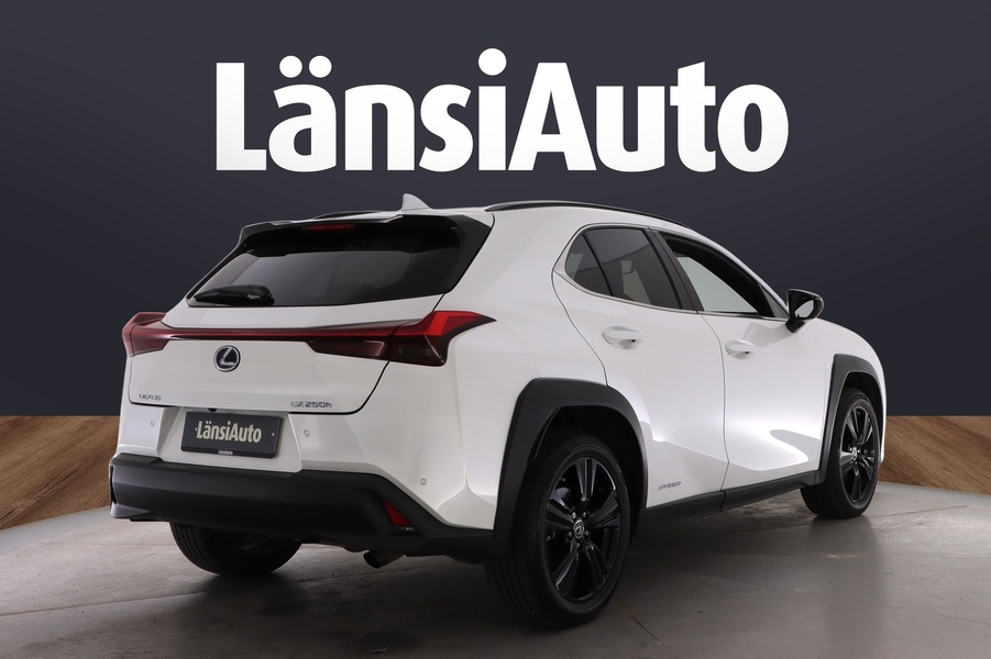 Lexus UX vaihtoauto