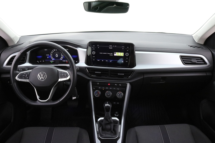 Volkswagen T-Roc vaihtoauto