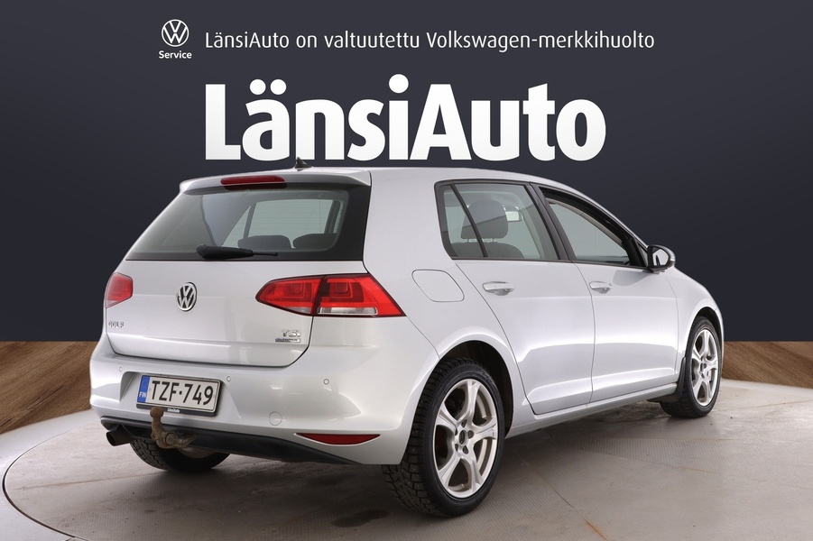 Volkswagen Golf vaihtoauto