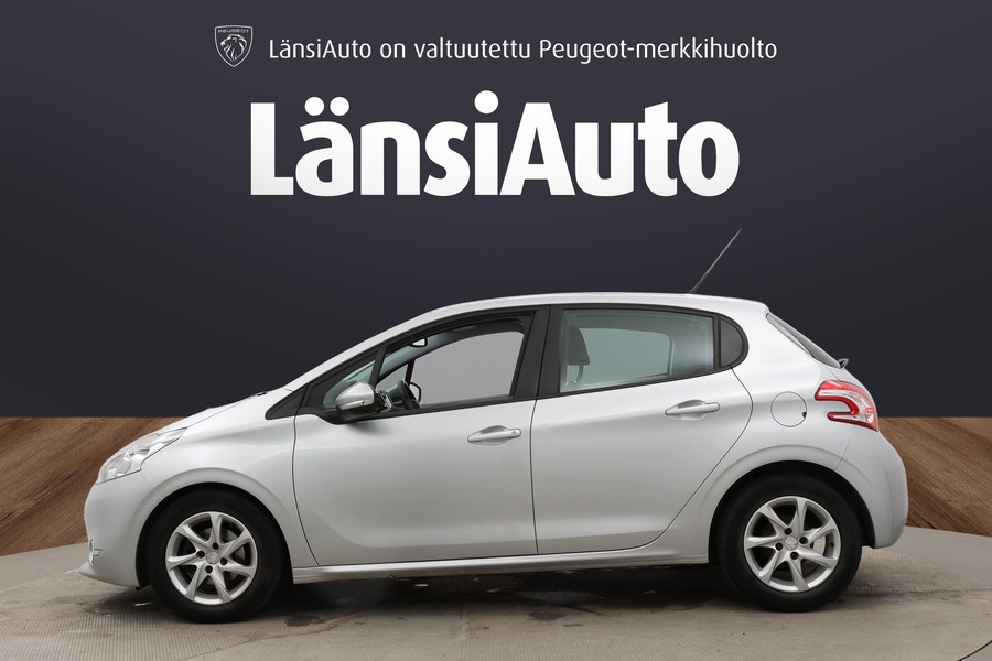Peugeot 208 vaihtoauto