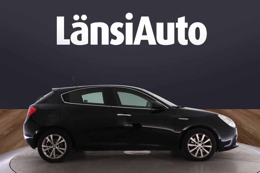 Alfa Romeo Giulietta vaihtoauto