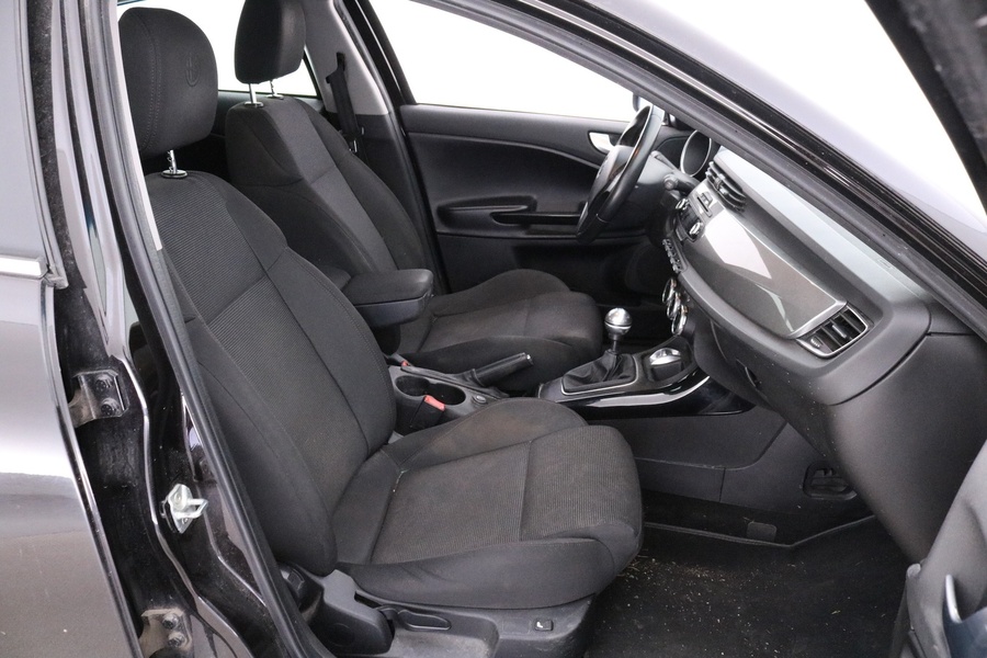 Alfa Romeo Giulietta vaihtoauto