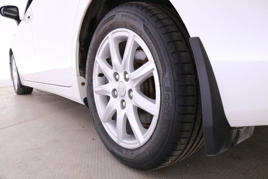 Toyota Prius+ vaihtoauto