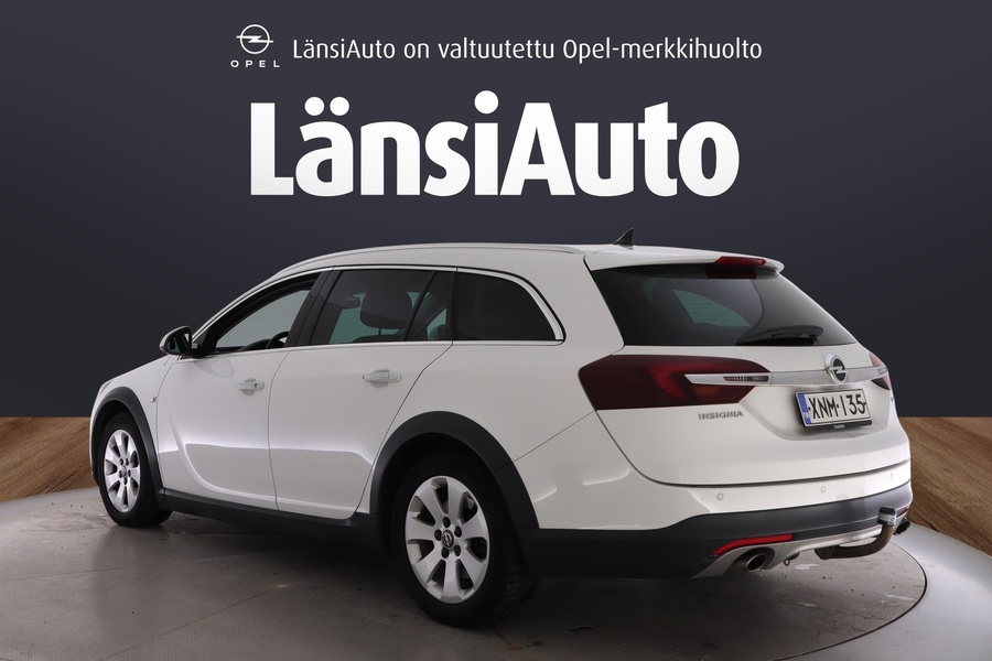 Opel Insignia vaihtoauto