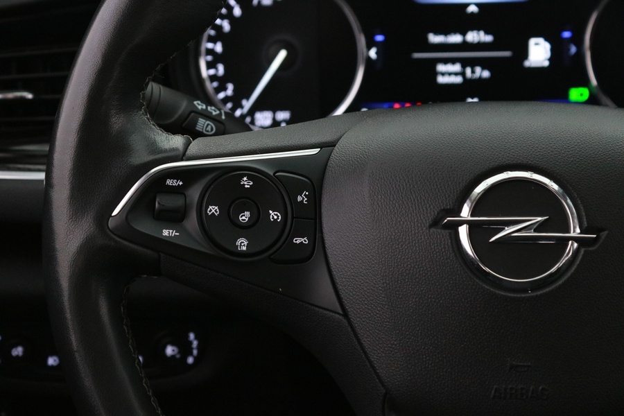 Opel Insignia vaihtoauto