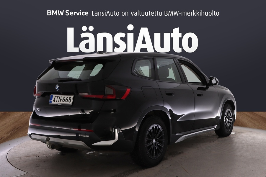 BMW iX1 vaihtoauto