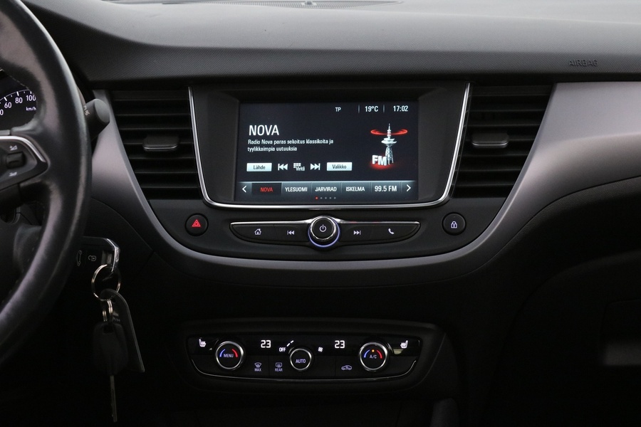 Opel Crossland vaihtoauto