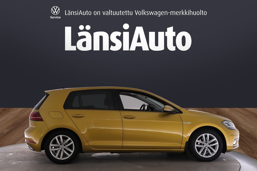 Volkswagen Golf vaihtoauto
