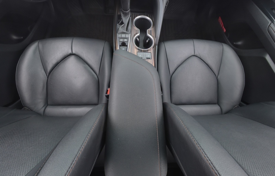 Toyota Camry vaihtoauto