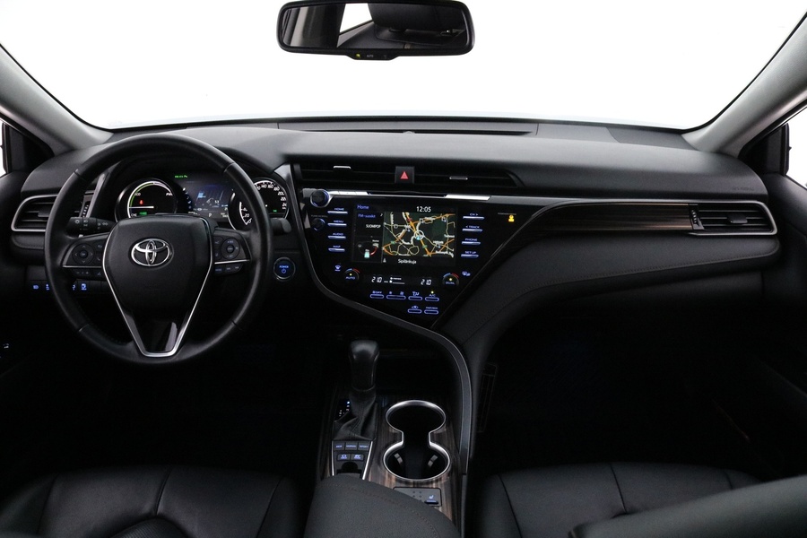 Toyota Camry vaihtoauto