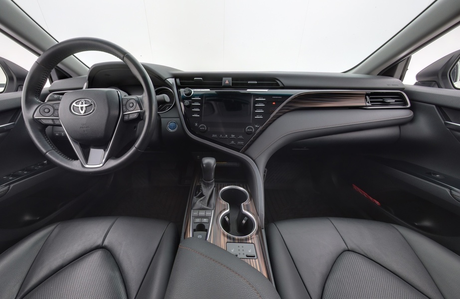 Toyota Camry vaihtoauto