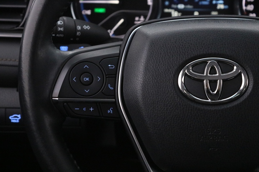 Toyota Camry vaihtoauto