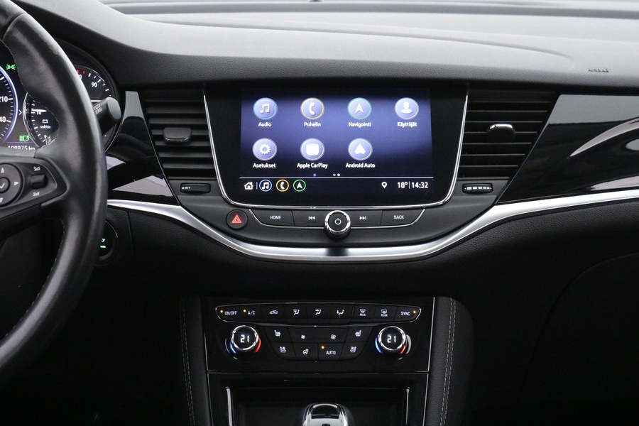 Opel Astra vaihtoauto