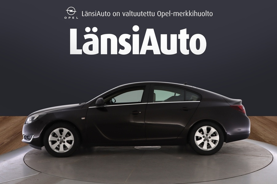 Opel Insignia vaihtoauto