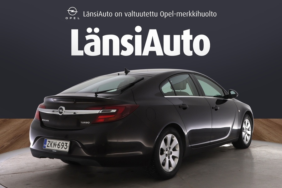 Opel Insignia vaihtoauto