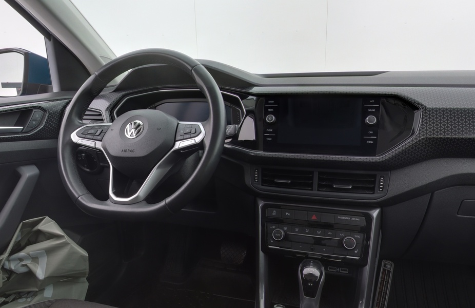 Volkswagen T-Cross vaihtoauto