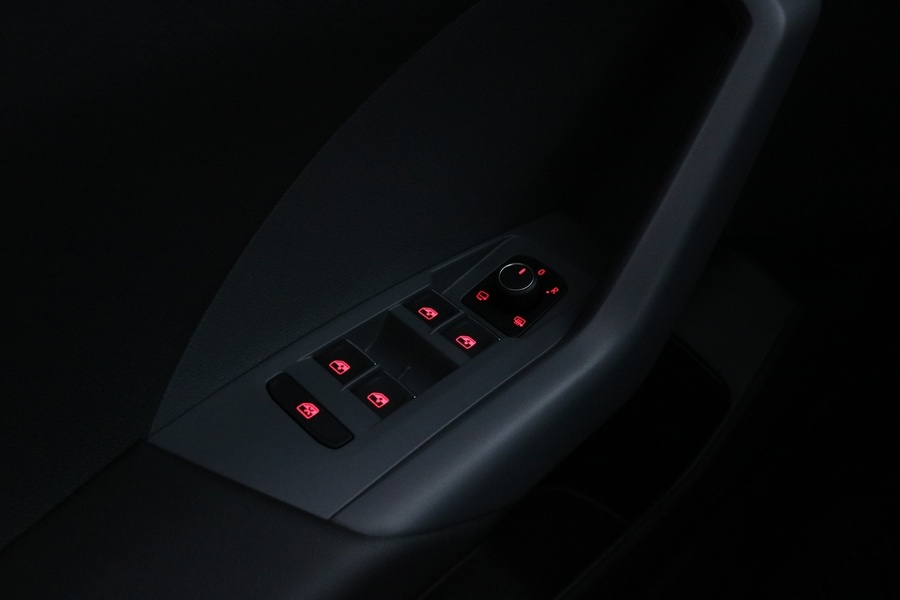 Volkswagen T-Cross vaihtoauto