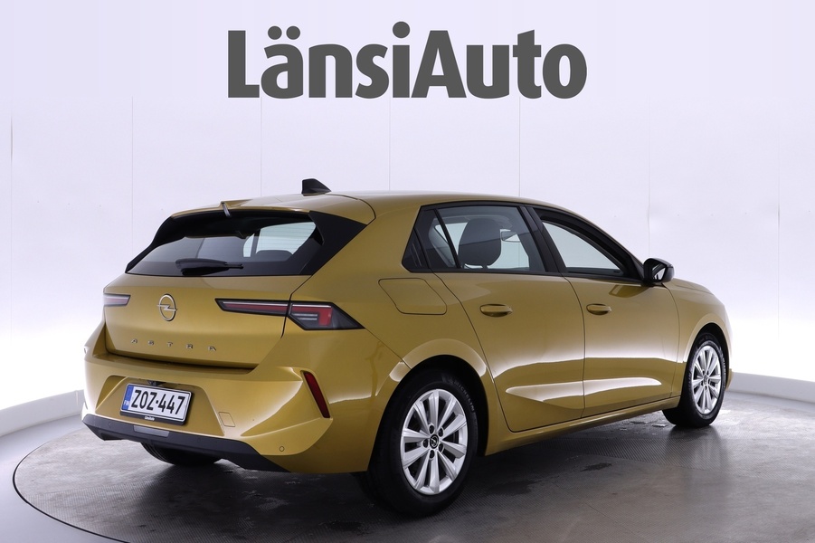 Opel Astra vaihtoauto