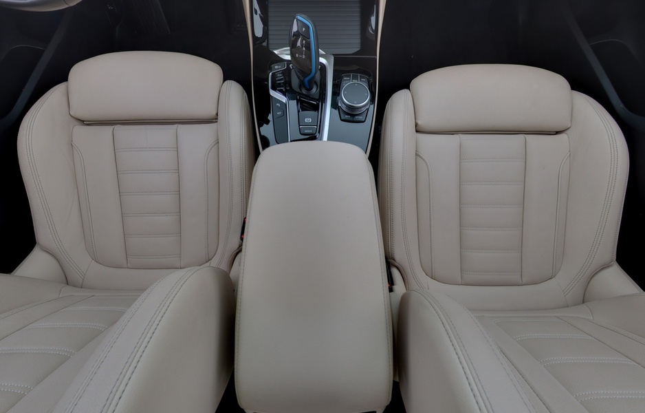BMW iX3 vaihtoauto