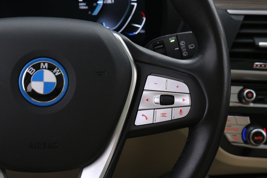 BMW iX3 vaihtoauto