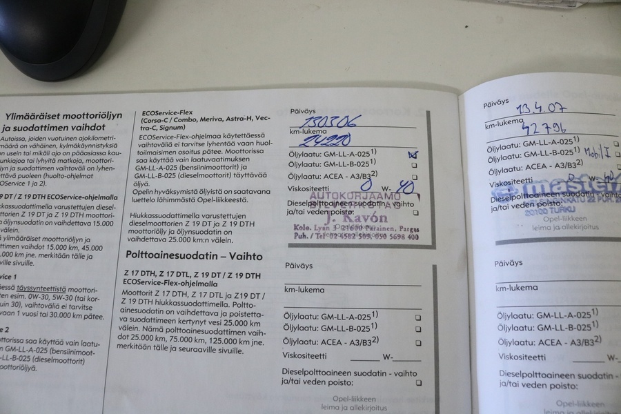 Opel Astra vaihtoauto