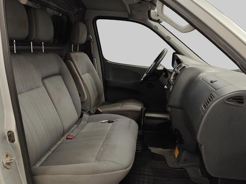 Toyota Hiace vaihtoauto