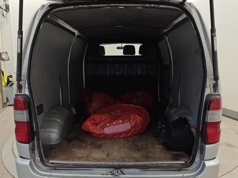 Toyota Hiace vaihtoauto