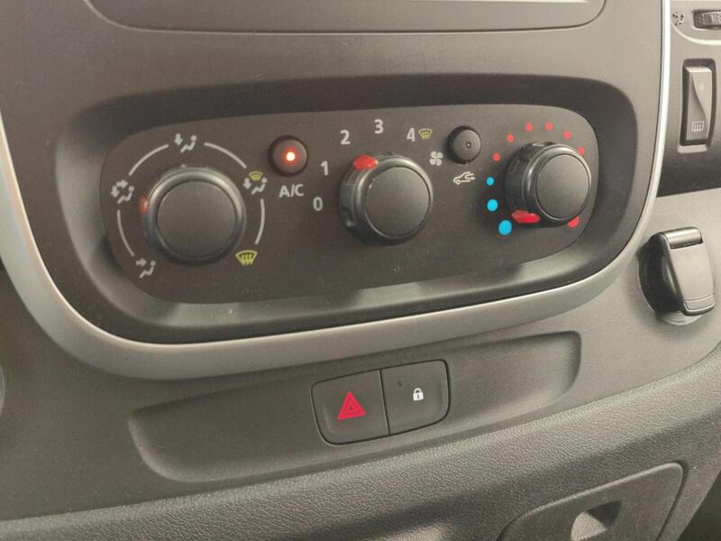 Renault Trafic vaihtoauto