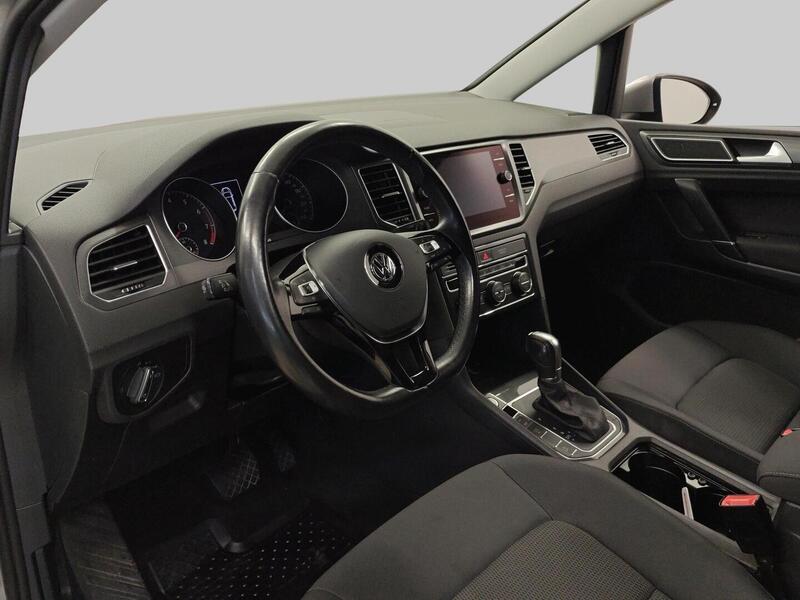 Volkswagen Golf Sportsvan vaihtoauto