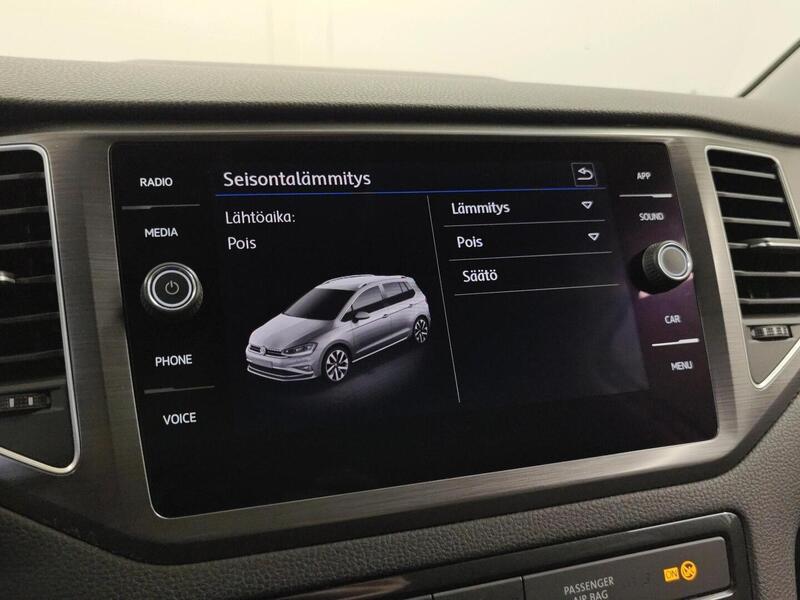 Volkswagen Golf Sportsvan vaihtoauto