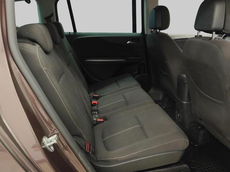 Opel Zafira vaihtoauto