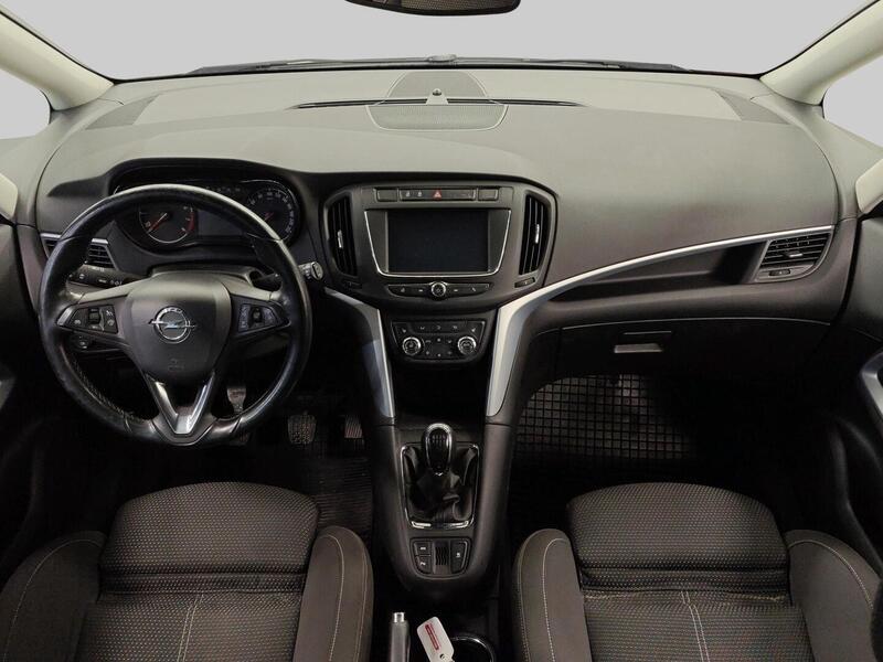 Opel Zafira vaihtoauto