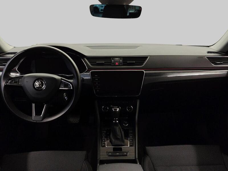 Skoda Superb vaihtoauto