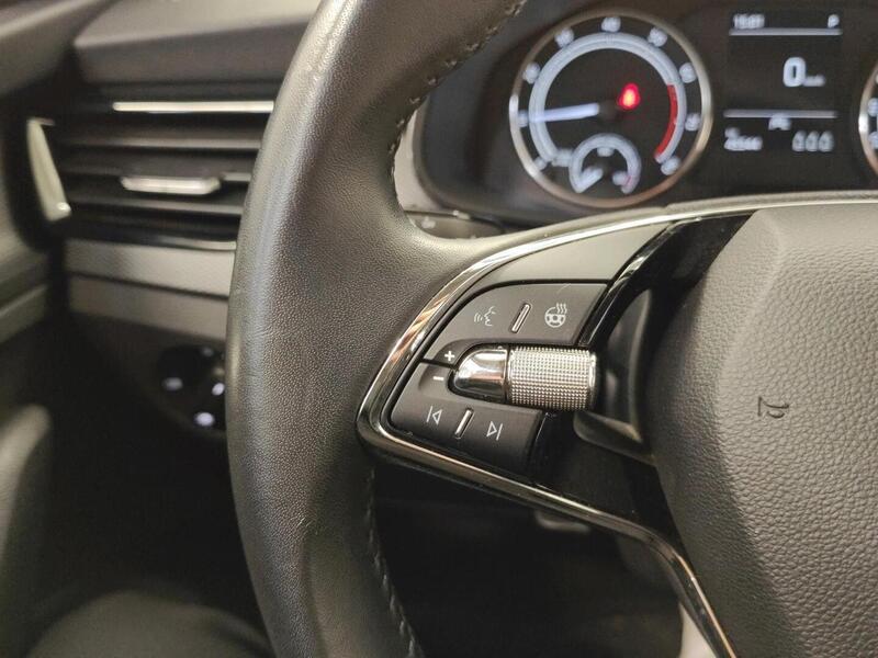 Skoda Kamiq vaihtoauto