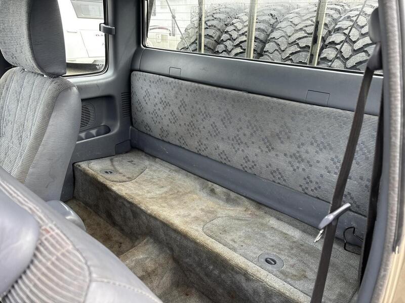 Toyota Hilux vaihtoauto