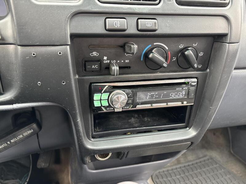 Toyota Hilux vaihtoauto